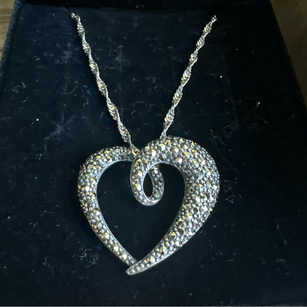 Suspicion 925 Sterling Silver Marcasite Pave Heart Pendant 16" Twisted RopeChain